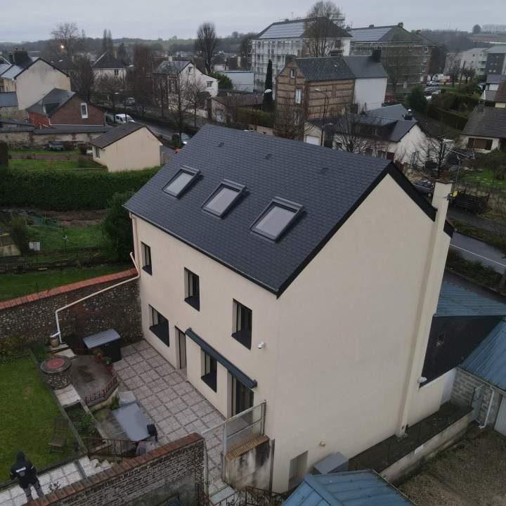 Pose de fenêtres de toit VELUX Normandie